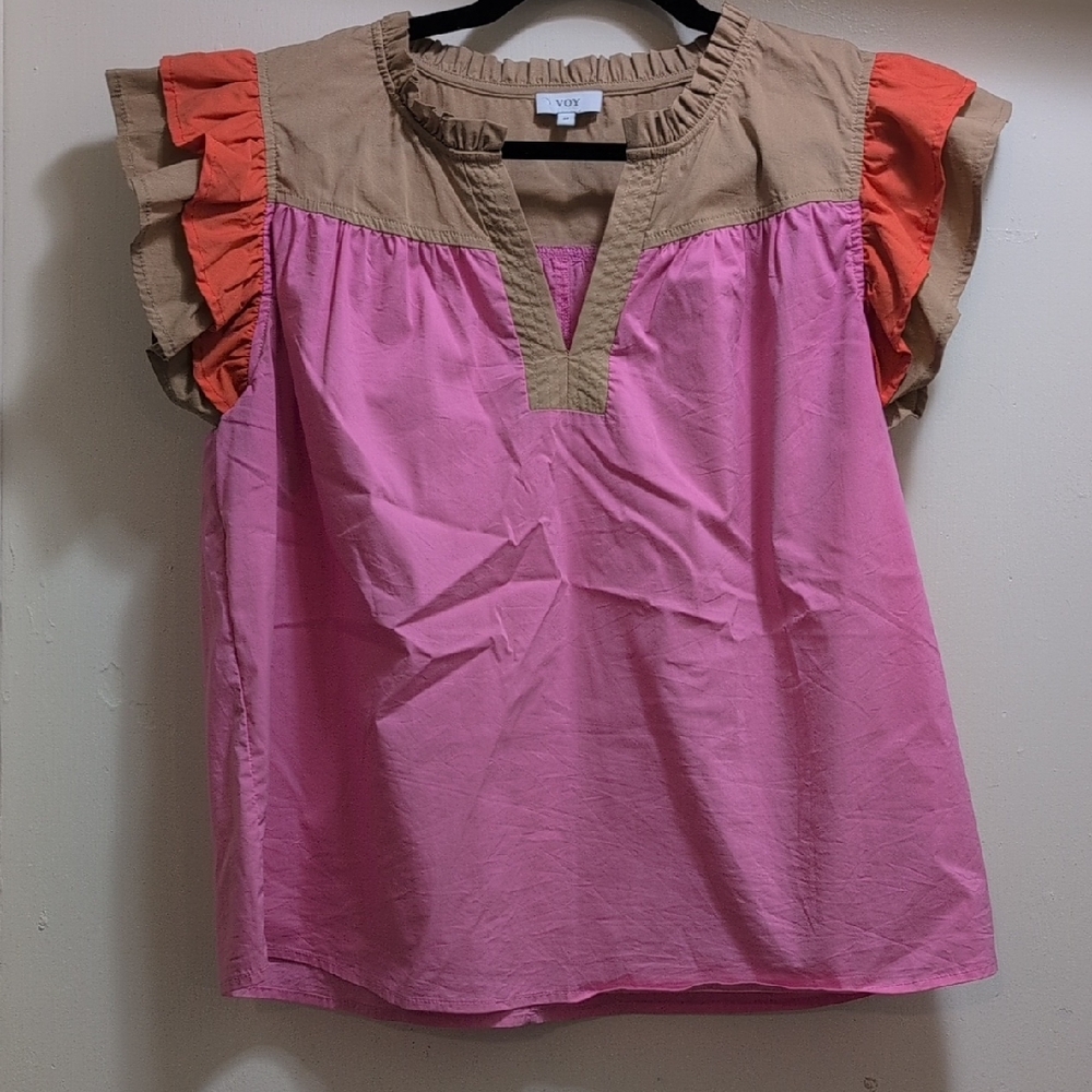 Voy Tan Ruffle Sleeve Top